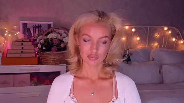 aestetick online show from 18, 12, 2025