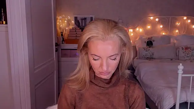 aestetick online show from 14, 10, 2025