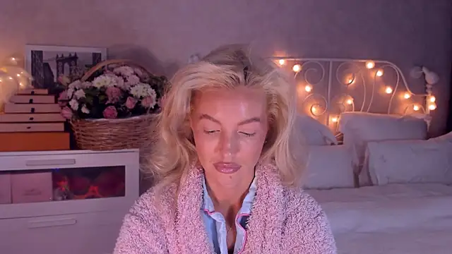 aestetick online show from 17, 12, 2025