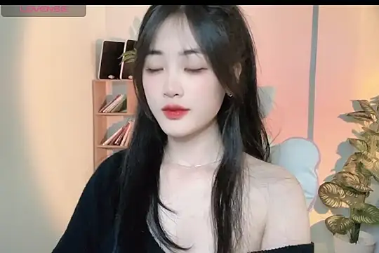  Aimy  online show from 6, 3, 2025
