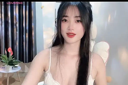  Aimy  online show from 3, 3, 2025