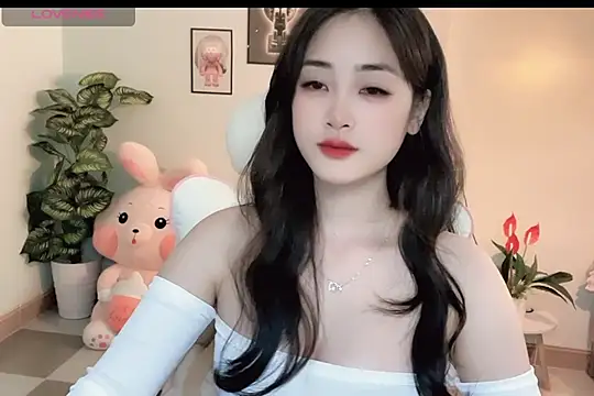  Aimy  online show from 21, 10, 2025