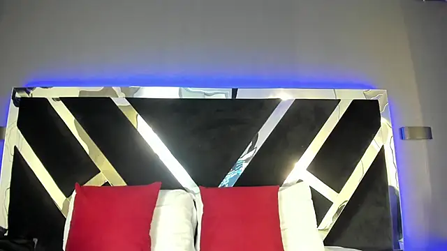 AmmyJones  online show from 2, 2, 2026