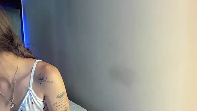 AmmyJones  online show from 19, 11, 2025