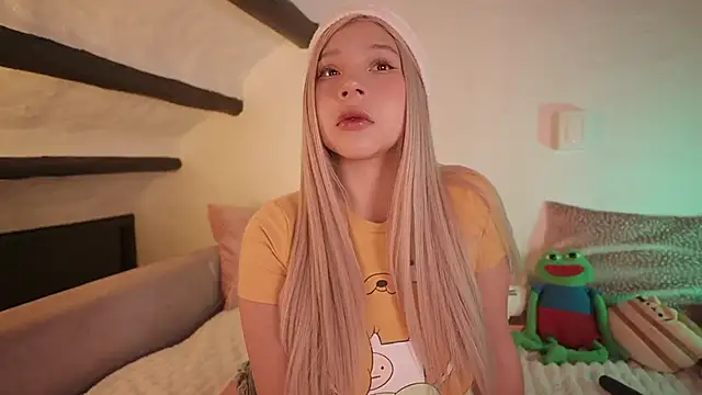 -SofiaCastillo- online show from 2, 2, 2026