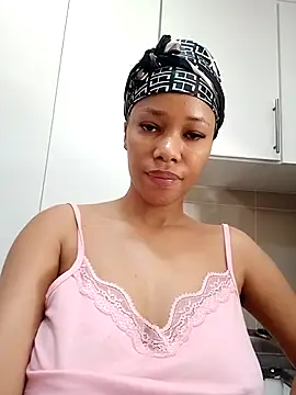 Sexylisa670 online show from 25, 5, 2026