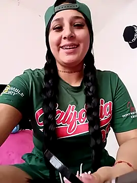 Snapshot of Juanamd1 chatting on 22, 9, 2025 Juanamd1 online show from 22, 9, 2025