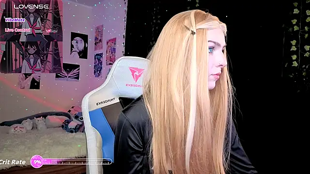 Reflexxxia  online show from 4, 12, 2025