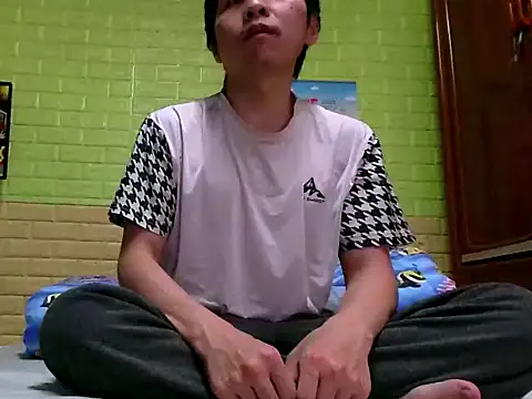 zhan7965 online show from 8, 1, 2025
