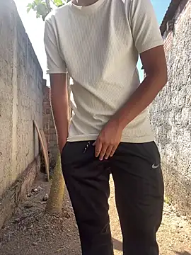 king cum  online show from 4, 11, 2025