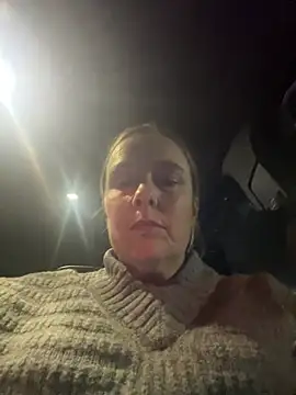 scrummymummy2 online show from 12, 1, 2026