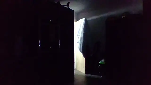 scrummymummy2 online show from 15, 4, 2026