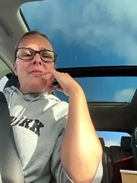 scrummymummy2 online show from 24, 11, 2025