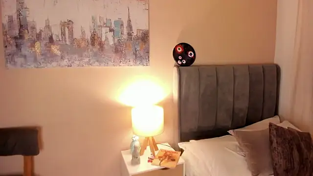 dakotaa   online show from 4, 12, 2025