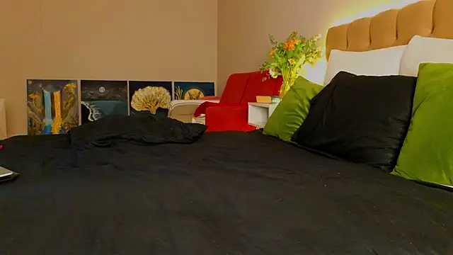 Jen Angel online show from 24, 5, 2026