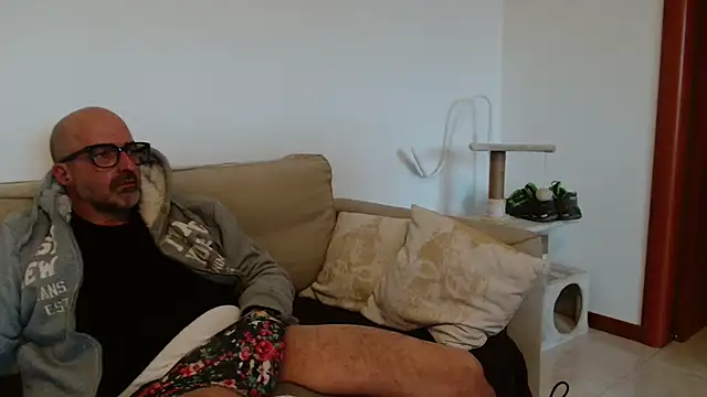 newsimo74 online show from 24, 11, 2025