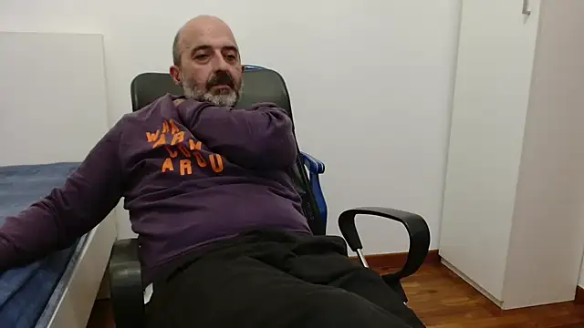 newsimo74 online show from 1, 11, 2025