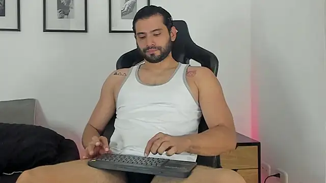 Snapshot of Dereck_vega chatting on 12, 5, 2026 Dereck vega online show from 12, 5, 2026