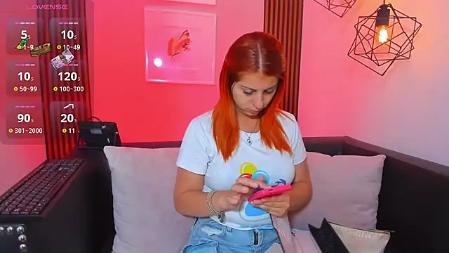 Nahiajhonson  online show from 30, 3, 2026