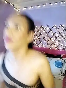 Snapshot of MARGOTFERRER chatting on 6, 11, 2025 MARGOTFERRER online show from 6, 11, 2025