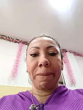 Snapshot of coral_smitth chatting on 30, 4, 2026 coral smitth online show from 30, 4, 2026