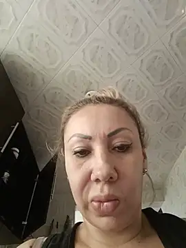 Snapshot of coral_smitth chatting on 6, 6, 2026 coral smitth online show from 6, 6, 2026