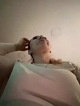 coral smitth online show from 9, 3, 2026