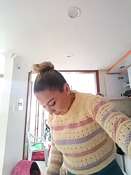 coral smitth online show from 18, 4, 2026