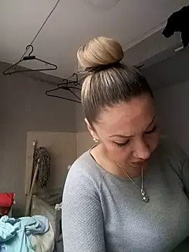 coral smitth online show from 16, 11, 2025