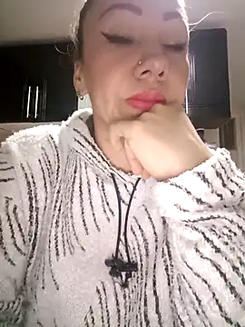 coral smitth online show from 20, 3, 2025