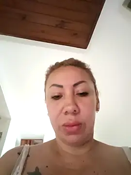 Snapshot of coral_smitth chatting on 14, 5, 2026 coral smitth online show from 14, 5, 2026
