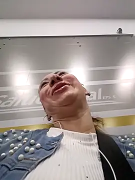 coral smitth online show from 8, 4, 2026