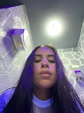 EmmaTorres  online show from 3, 2, 2026