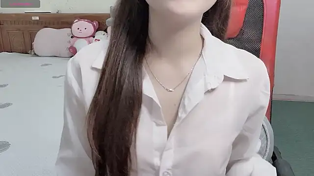 Snapshot of TrinhH_Nabbi chatting on 5, 6, 2026 TrinhH Nabbi online show from 5, 6, 2026