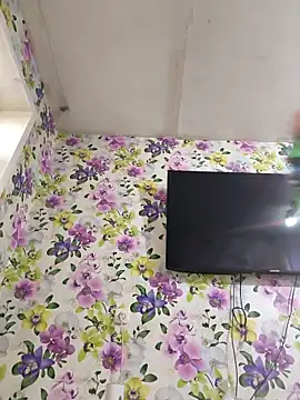 sweetbb15 online show from 12, 2, 2026