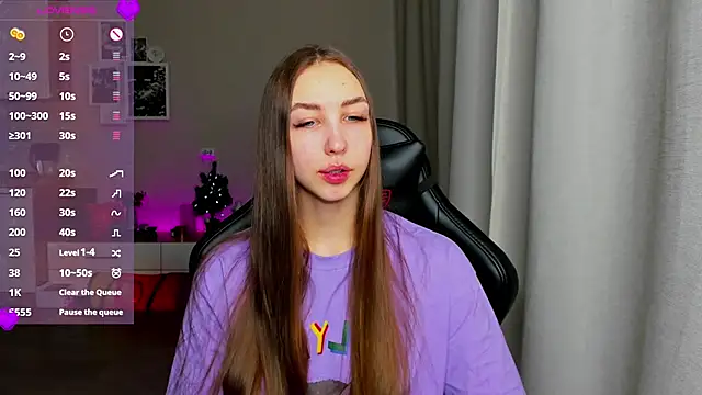 Snapshot of Sm0ly chatting on 17, 3, 2025 Sm0ly online show from 17, 3, 2025