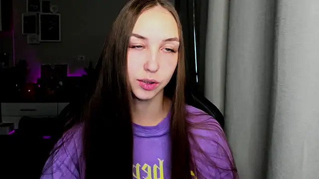 Snapshot of Sm0ly chatting on 23, 9, 2025 Sm0ly online show from 23, 9, 2025