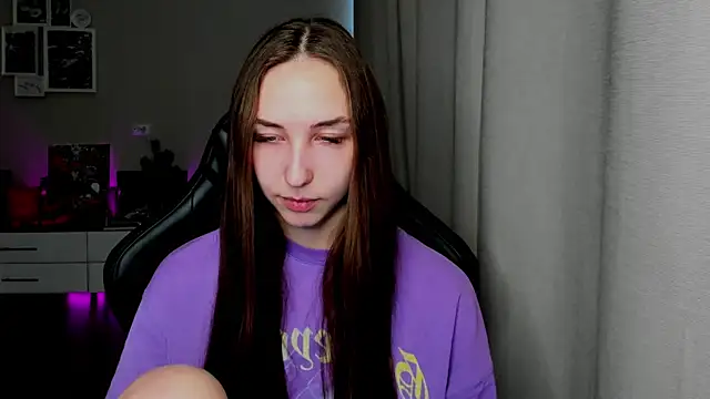 Snapshot of Sm0ly chatting on 25, 5, 2026 Sm0ly online show from 25, 5, 2026