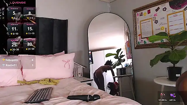 FRUITOFEDEN01 online show from 8, 3, 2026