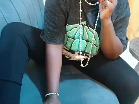 leslysexygirl online show from 18, 1, 2026