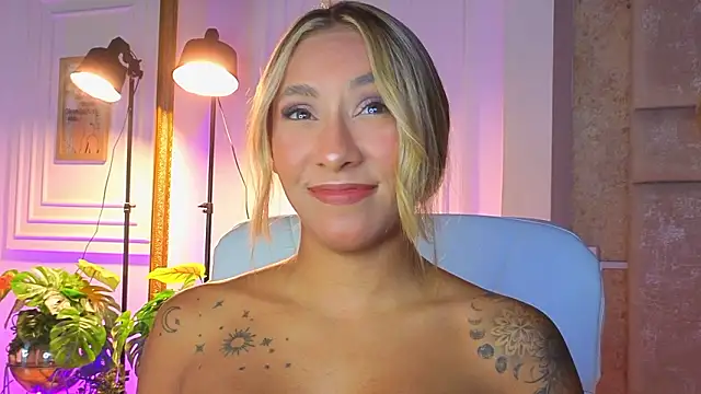 AlessiaLondon online show from 9, 2, 2026