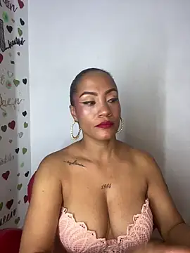 AdelaHaneix online show from 15, 11, 2025