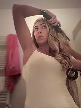 RaquelleDevon online show from 10, 2, 2026