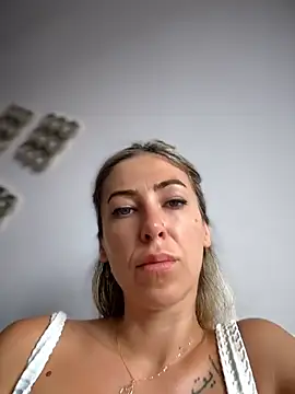RaquelleDevon online show from 1, 7, 2026