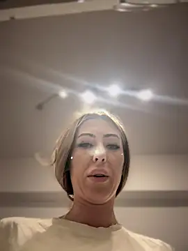 RaquelleDevon online show from 2, 3, 2026