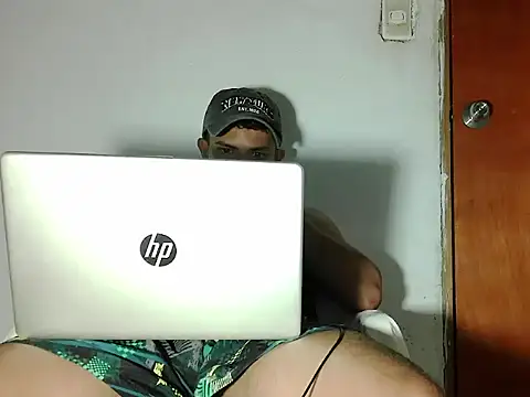 Latinsex2501 online show from 22, 6, 2026