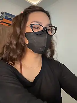 Lilisa miu online show from 3, 2, 2026