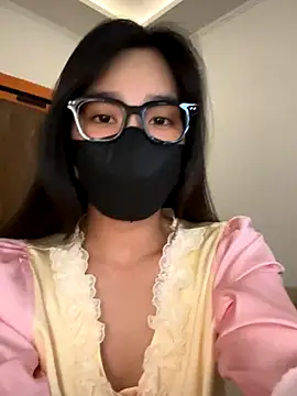 Lilisa miu online show from 9, 10, 2025