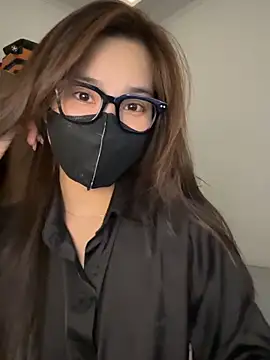 Lilisa miu online show from 4, 3, 2026