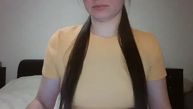 VanesaJewelz online show from 5, 3, 2025